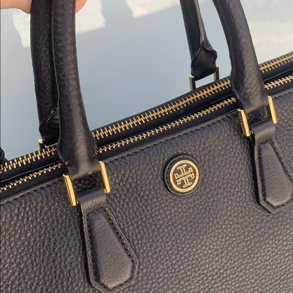 Tory Burch Bag - Picture 3 of 8